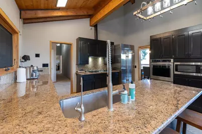 22125 Miller Ridge Rd, Los Gatos, CA 95033 - Photo 18