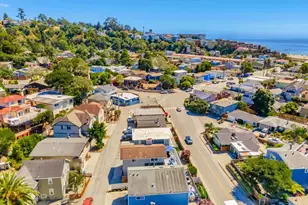 307 Treasure Island, Aptos, CA 95003 - Photo 2