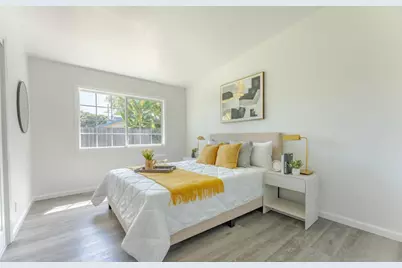 2656 Gonzaga St, East Palo Alto, CA 94303 - Photo 12