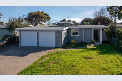 2656 Gonzaga St, East Palo Alto, CA 94303 - Photo 2