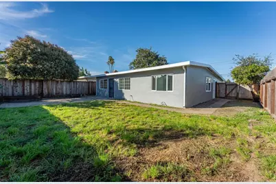 2656 Gonzaga St, East Palo Alto, CA 94303 - Photo 20