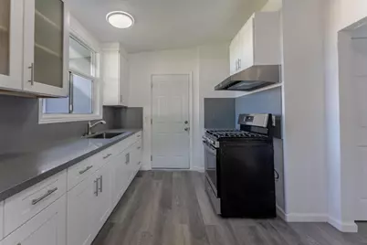 2656 Gonzaga St, East Palo Alto, CA 94303 - Photo 8