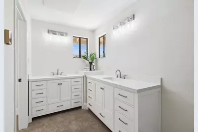 17710 Holiday Dr, Morgan Hill, CA 95037 - Photo 28