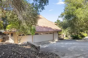 17710 Holiday Dr, Morgan Hill, CA 95037 - Photo 2