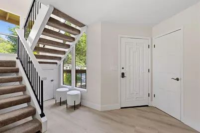 17710 Holiday Dr, Morgan Hill, CA 95037 - Photo 10