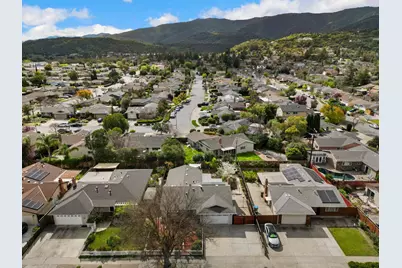 1666 Blossom Hill Rd, San Jose, CA 95124 - Photo 4