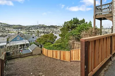 80 Vienna St, San Francisco, CA 94112 - Photo 36