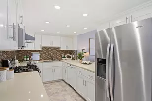 751 W Middlefield Rd C, Mountain View, CA 94043 - Photo 8