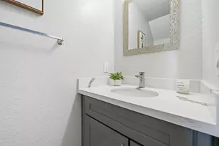 751 W Middlefield Rd C, Mountain View, CA 94043 - Photo 12