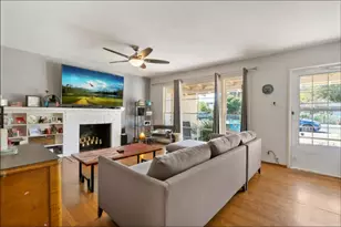 2241 Lindaire Ave, San Jose, CA 95128 - Photo 2