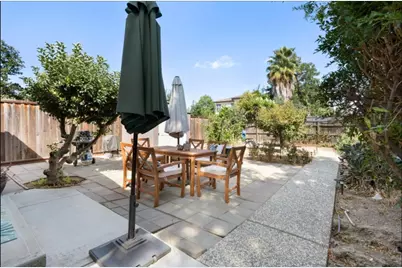 2241 Lindaire Ave, San Jose, CA 95128 - Photo 28