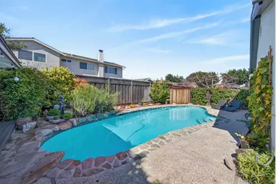 6221 Glider Dr, San Jose, CA 95123 - Photo 28