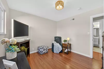 6221 Glider Dr, San Jose, CA 95123 - Photo 16
