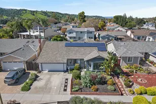 6221 Glider Dr, San Jose, CA 95123 - Photo 1