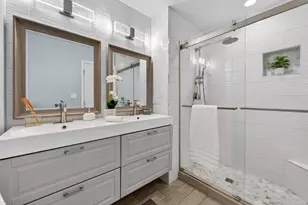 6221 Glider Dr, San Jose, CA 95123 - Photo 16