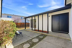 886 Brent Dr, Cupertino, CA 95014 - Photo 2