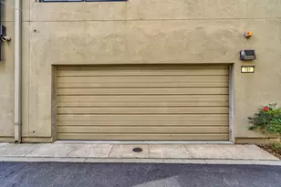 701 Zephyr Dr, Oakland, CA 94607 - Photo 48