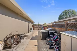 60 Dots Cir, Hollister, CA 95023 - Photo 50