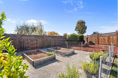 60 Dots Cir, Hollister, CA 95023 - Photo 40