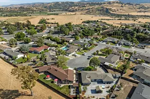 60 Dots Cir, Hollister, CA 95023 - Photo 58