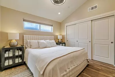 404 Shamrock Dr, Campbell, CA 95008 - Photo 36