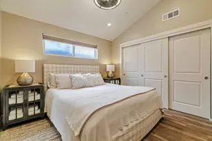 404 Shamrock Dr, Campbell, CA 95008 - Photo 36