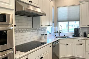 462 Chablis Way, Manteca, CA 95337 - Photo 2