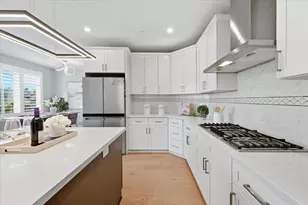 1325 Araujo St, San Jose, CA 95131 - Photo 1