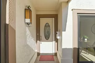 6108 Montgomery Ct, San Jose, CA 95135 - Photo 4