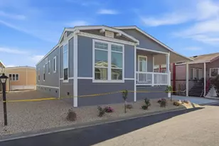 500 W 10th St 140, Gilroy, CA 95020 - Photo 2