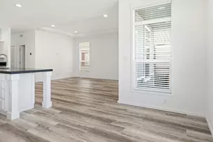 500 W 10th St 140, Gilroy, CA 95020 - Photo 6