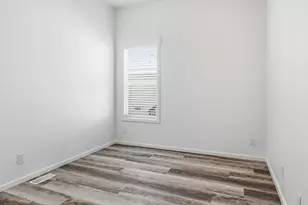 500 W 10th St 140, Gilroy, CA 95020 - Photo 16