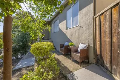 1196 Foothill St, Redwood City, CA 94061 - Photo 18