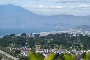 31 Avalon Dr, Daly City, CA 94015 - Photo 1