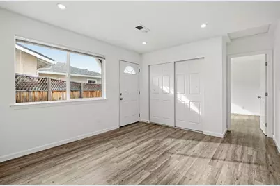 5460 Curtis St, Fremont, CA 94538 - Photo 8