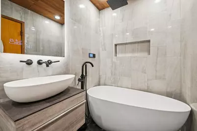 80 Skywood Way, Woodside, CA 94062 - Photo 26