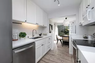 3316 Brittan Ave 11, San Carlos, CA 94070 - Photo 10