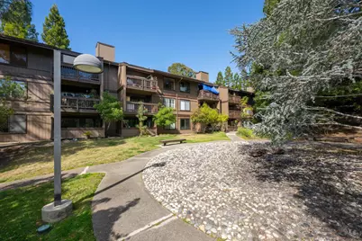 3316 Brittan Ave 11, San Carlos, CA 94070 - Photo 2