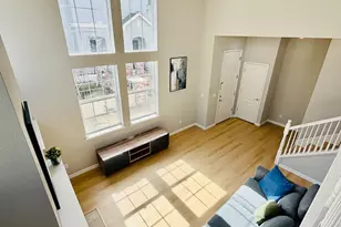 562 Montego Terrace, Sunnyvale, CA 94089 - Photo 8