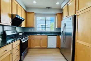 562 Montego Terrace, Sunnyvale, CA 94089 - Photo 16