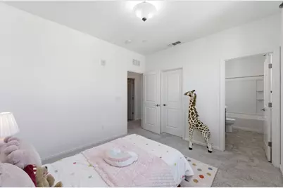 688 Squire Ave, San Jose, CA 95133 - Photo 14