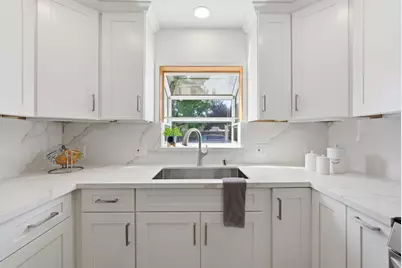 2015 Main St, Santa Clara, CA 95050 - Photo 18