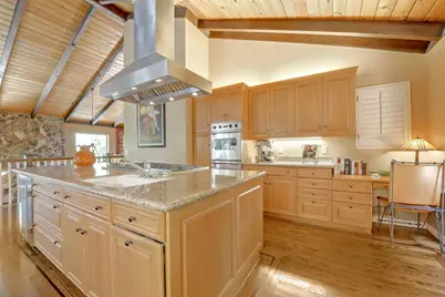 153 Devonshire Blvd, San Carlos, CA 94070 - Photo 2