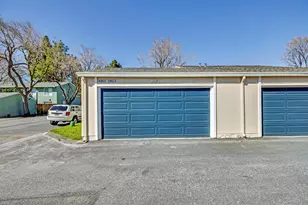 1034 Ribisi Cir, San Jose, CA 95131 - Photo 26