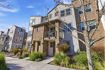 855 Cotati Ter 2, Sunnyvale, CA 94085 - Photo 2