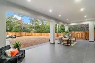 1040 W Riverside Way, San Jose, CA 95129 - Photo 66