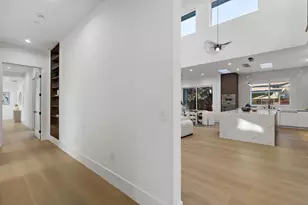 1040 W Riverside Way, San Jose, CA 95129 - Photo 22