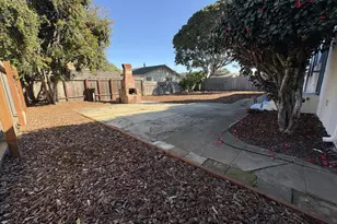 241 Lerwick Dr, Monterey, CA 93940 - Photo 6