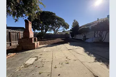 241 Lerwick Dr, Monterey, CA 93940 - Photo 8