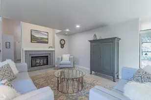 22 Deer Forest Dr, Monterey, CA 93940 - Photo 10